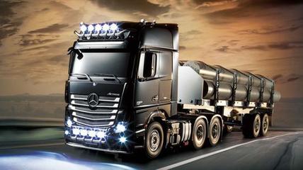 戴姆勒攜手北汽福田斥資27.5億元，在華投產(chǎn)梅賽德斯-奔馳Actros重卡